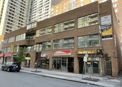 Ecole de Toronto